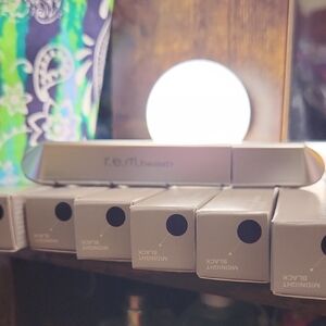 r.e.m. beauty Midnight Black Eyeliner